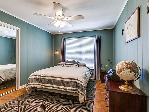 4th image of 726 James Dr
