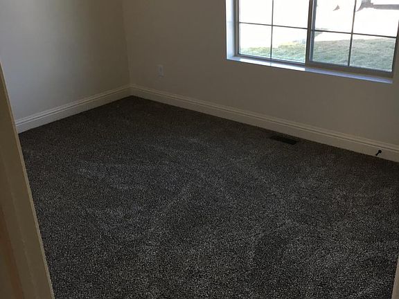4th image of 3942 E Marble Dr