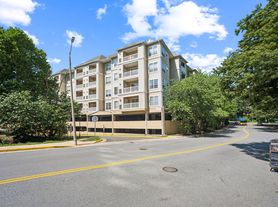 4551 Strutfield Ln