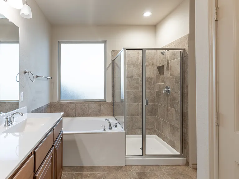 1117 Alnwick Ln — Photo 13