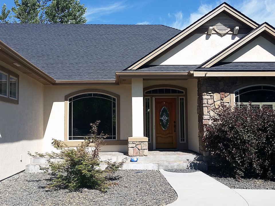 1st image of 2150 Farnworth Ln