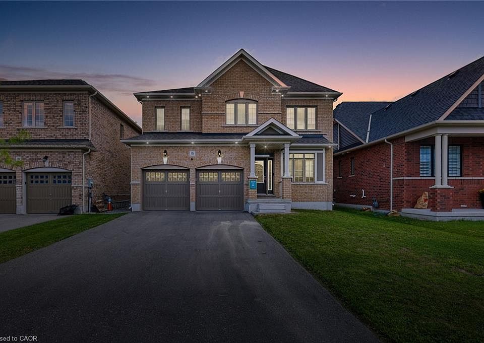 1st image of 15 Douglas Kemp Cres