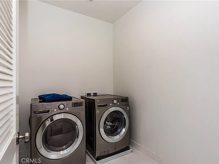 5304 Harvard Way — Photo 26