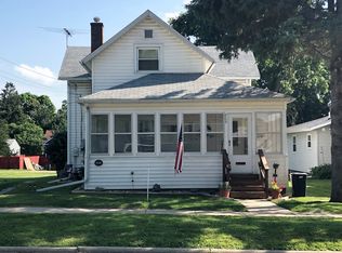 609 W Morris St, Morrison, IL 61270