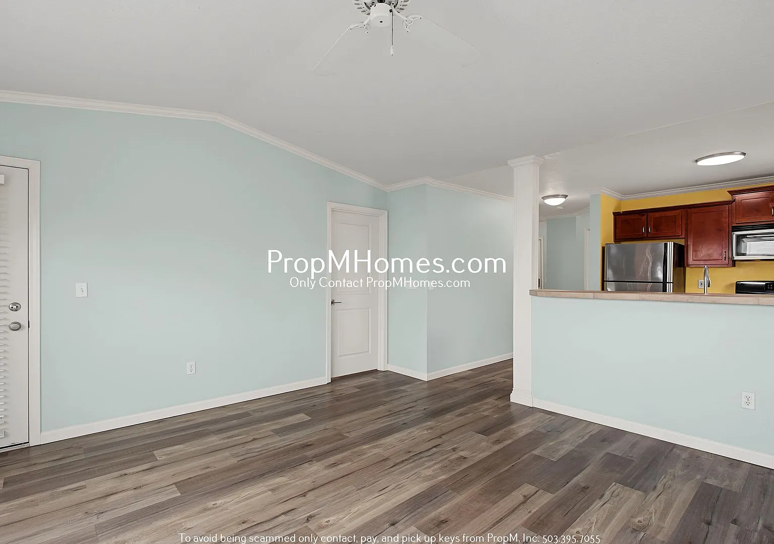 Two Bedroom Condo in the Heart of Bethany! — Photo 4
