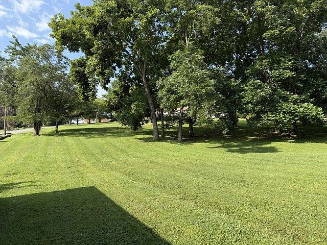 2nd image of 0 Wallace Dr