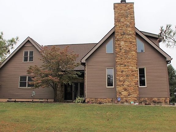 4th image of 2065 Fairway Dr
