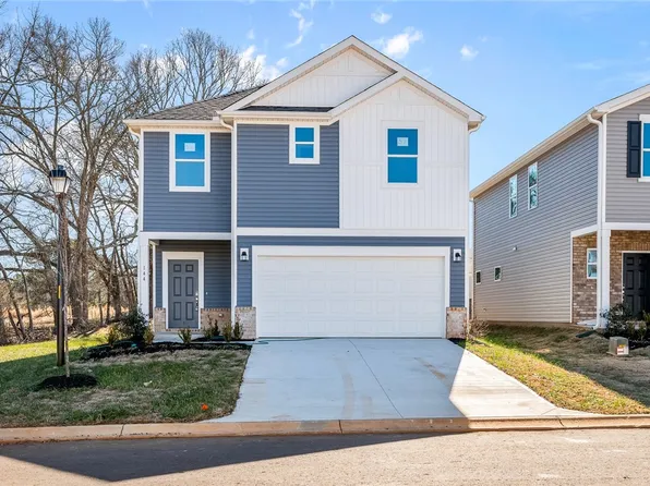 144 Longleaf Ln, Pendleton, SC 29670