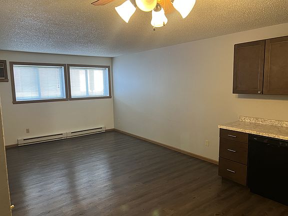 2nd image of 1544 E Gateway Cir S #11520382