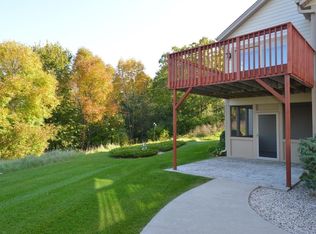 N76W30896 County Road Vv, Hartland, WI 53029