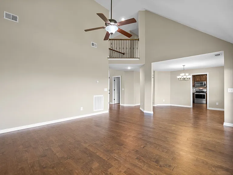 358 Wingfield Dr — Photo 8