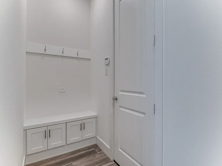 804 Eaglescliffe Lndg — Photo 11