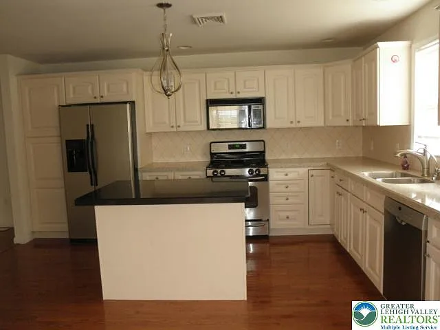 4160 Ross Rd — Photo 11
