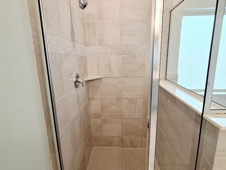 5900 Bucine Cv — Photo 24