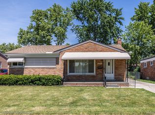 32512 Bertram Dr, Westland, MI 48185