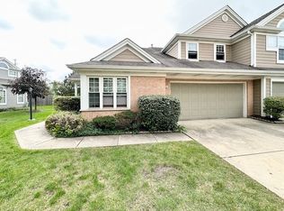 191 Woodstone Dr, Buffalo Grove, IL