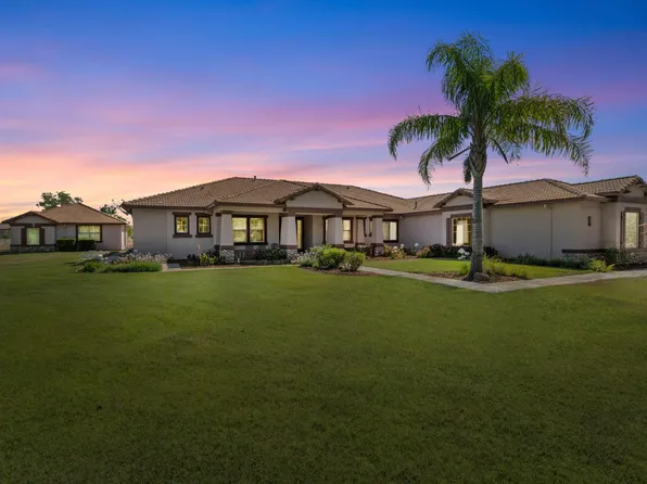 12701 Riding Trail Dr, Wilton, CA 95693