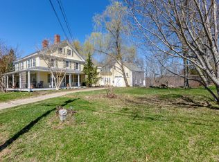 555 Gardiner Rd, Dresden, ME 04342