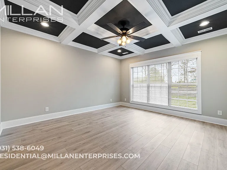 1088 Veridian Dr #B — Photo 24