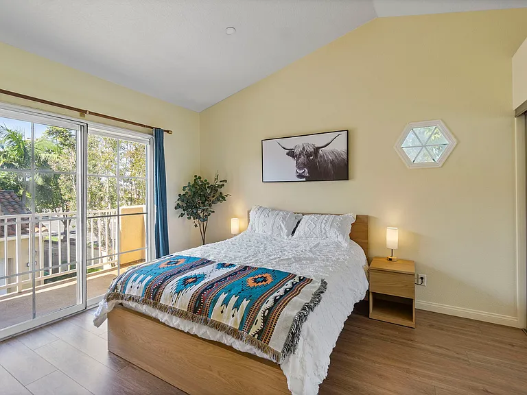 2331 Paseo Circulo — Photo 15