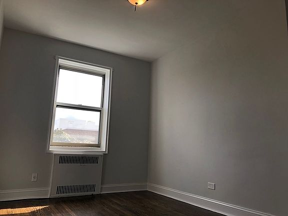 4th image of 7272 112th St APT 6B