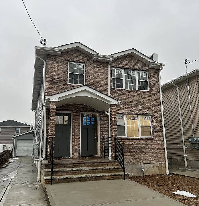 1st image of 11944 165th St