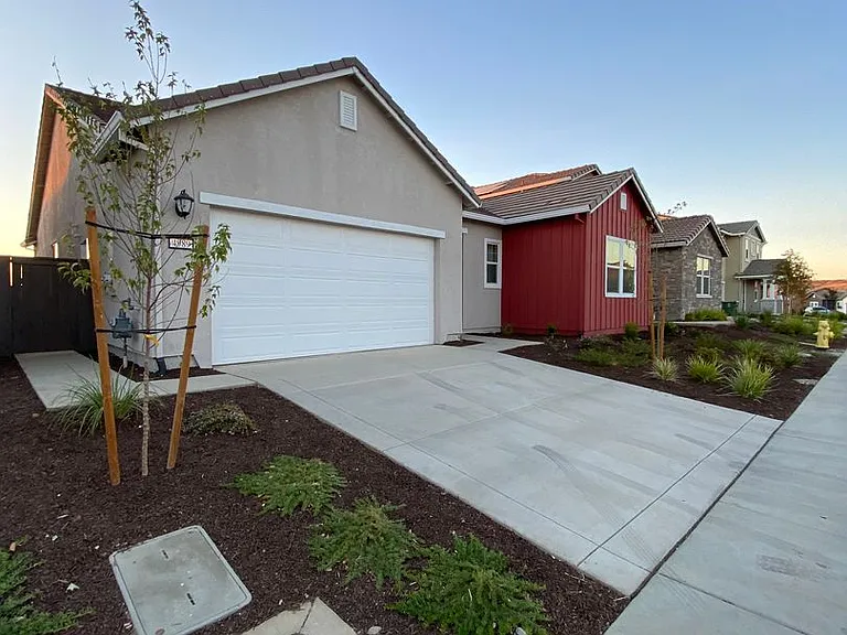 4989 Gold Rush Dr — Photo 29