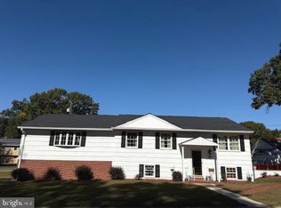 750 215th St, Pasadena, MD 21122