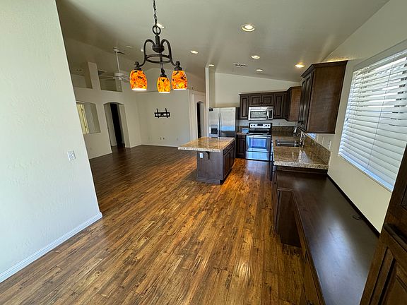 5th image of 15833 N 102nd Pl