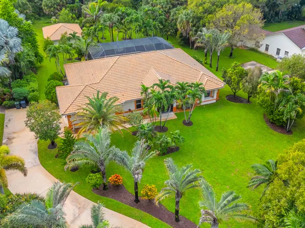 14811 Horseshoe Trace, Wellington, FL 33414