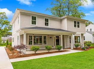 8313 N Links Way, Fox Pt, WI 53217