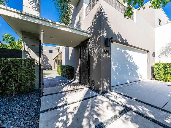 2nd image of 619 SW 10th Street #N/A