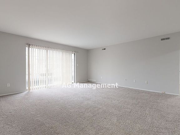 5th image of 1824 N Washington Ave APT 205