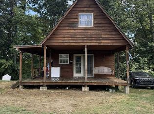 502 Twin Oaks Rd, Wellington, KY 40387