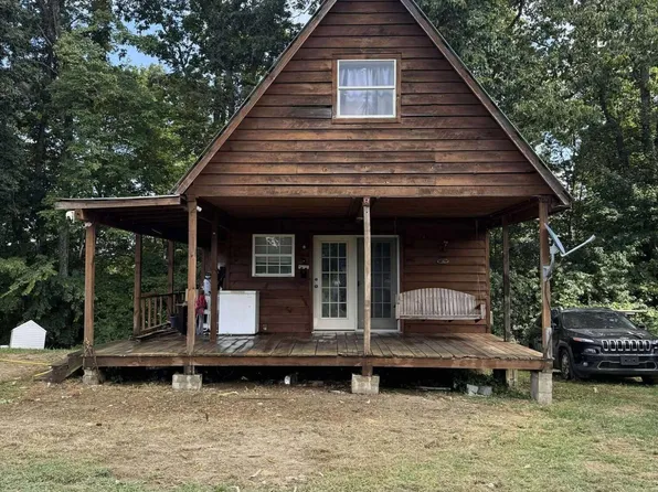 502 Twin Oaks Rd, Wellington, KY 40387