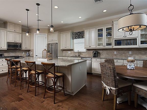 2nd image of 8802 Vaccaro Ct