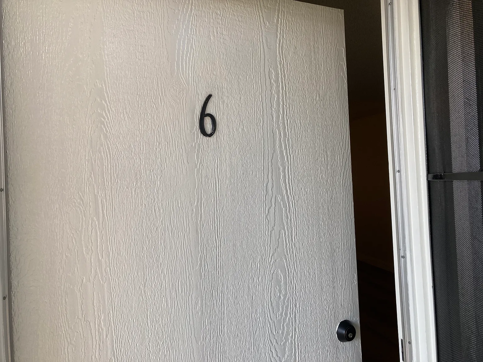 1 bed, 550 sqft, $1,750 — Photo 2