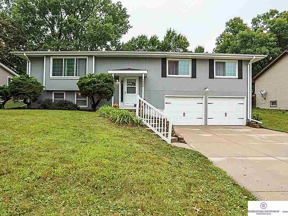 2nd image of 5906 S 152nd Ave