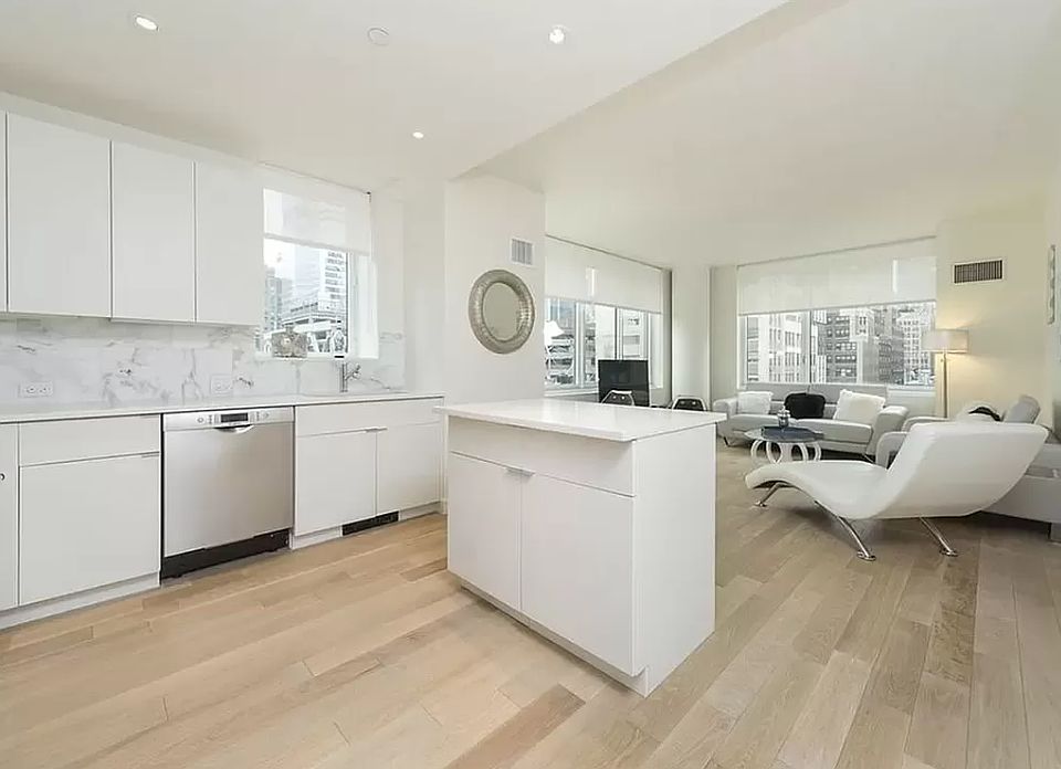 1st image of 515 9th Ave #12K
