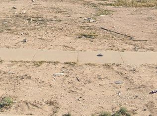 405 Monterrey St, Carlsbad, NM 88220