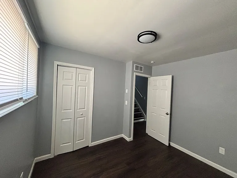 8145 Lozier Ave — Photo 11