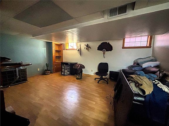 5th image of 408 W Eau Claire Street