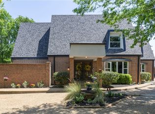 501 College View Dr, Bryan, TX 77801