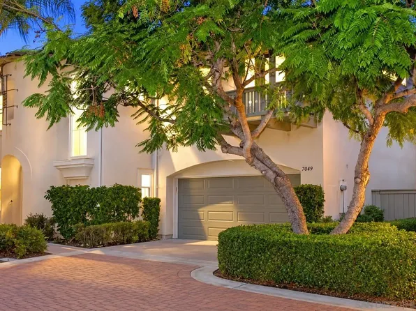 7049 Surfbird Cir, Carlsbad, CA 92011