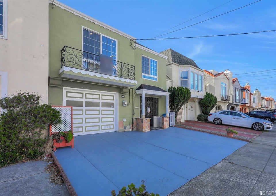 1st image of 2269 33rd Ave