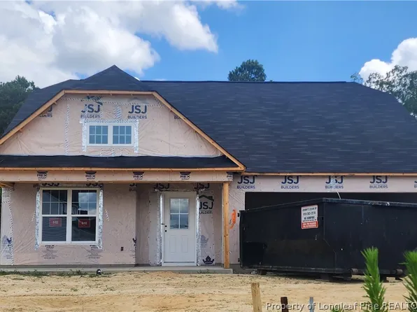 1753 Ragsdale Rd, Hope Mills, NC 28348