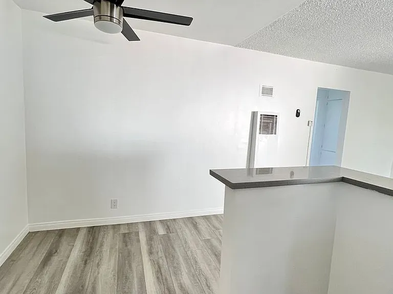 Citrus Pacific Villas — Photo 9
