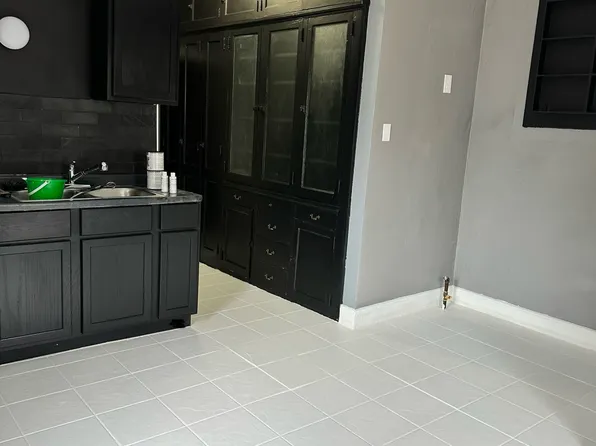 3814 W Sheridan Ave, Milwaukee, WI 53209