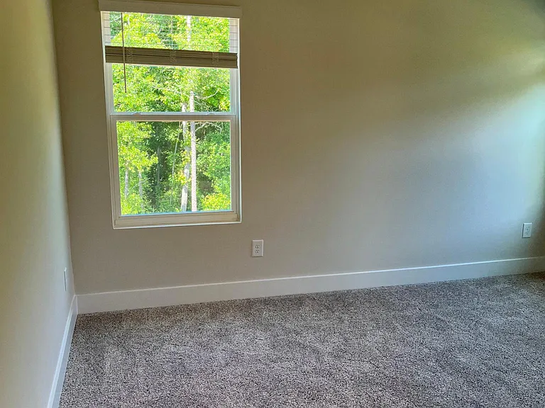 854 Thread Way — Photo 34