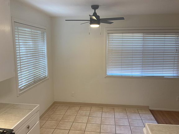 3rd image of 2609 Q St Unit 2